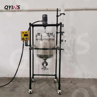 内衬四氟双层不锈钢反应釜20L、30L、50L