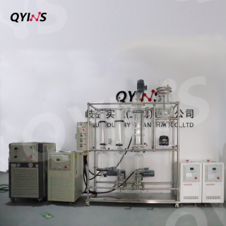 植物精油提取高真空度1pa以内精油提纯分离设备200D玻璃薄膜蒸发器