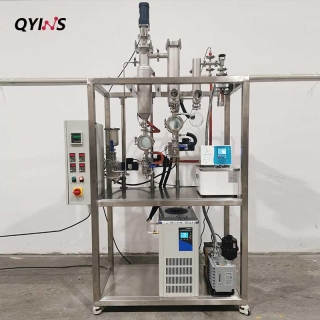不锈钢薄膜蒸发器 0.1平方 桌面型 