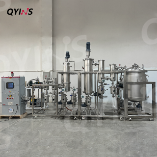 PLC控制 0.5㎡分子蒸馏+1㎡刮膜薄膜蒸发器